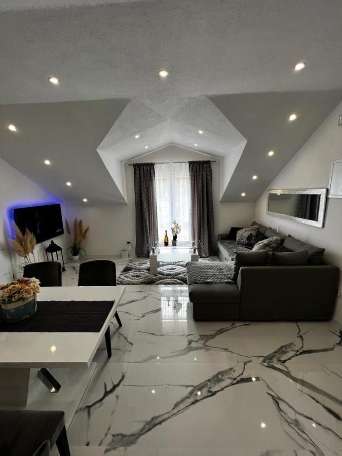 Luxury Megy