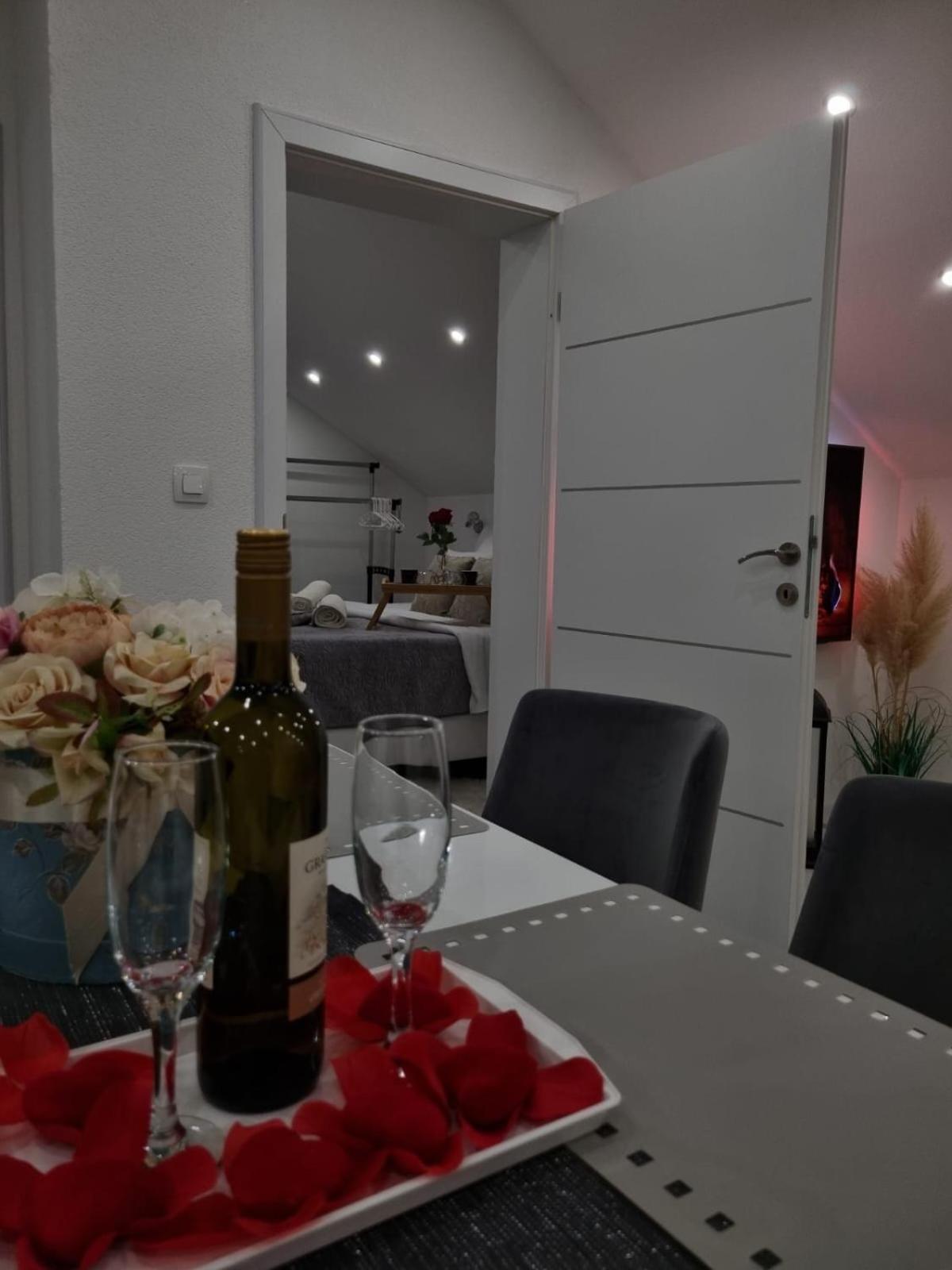 Luxury Megy Apartment *